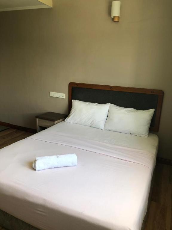 Hotel Perdana Lawas Kültér fotó