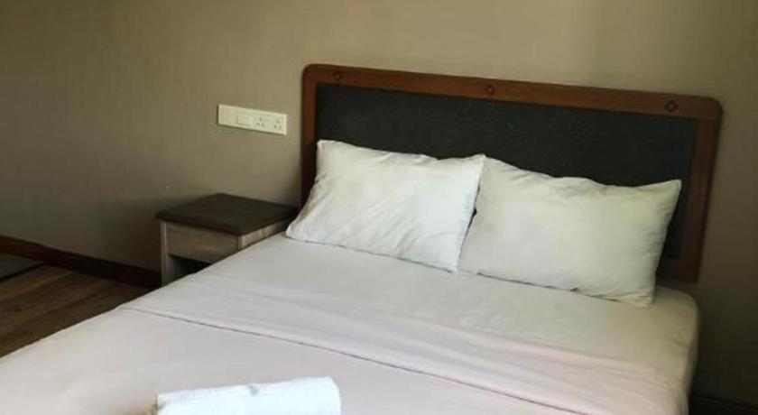 Hotel Perdana Lawas Kültér fotó